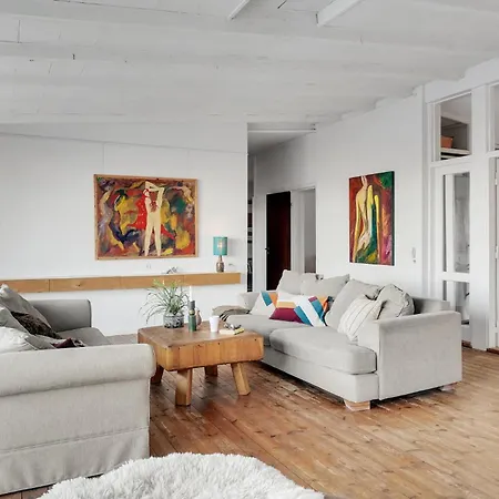 4 Bedroom Beautiful In Asnaes Fårevejle